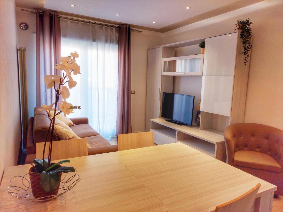 La Ginestra C&B House Lägenhet Castel Di Sangro Exteriör bild
