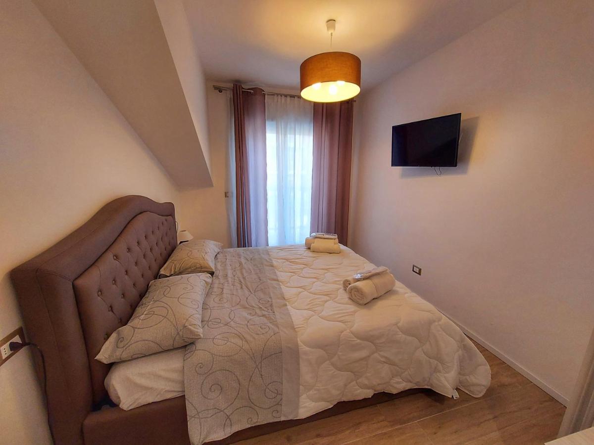 La Ginestra C&B House Lägenhet Castel Di Sangro Exteriör bild